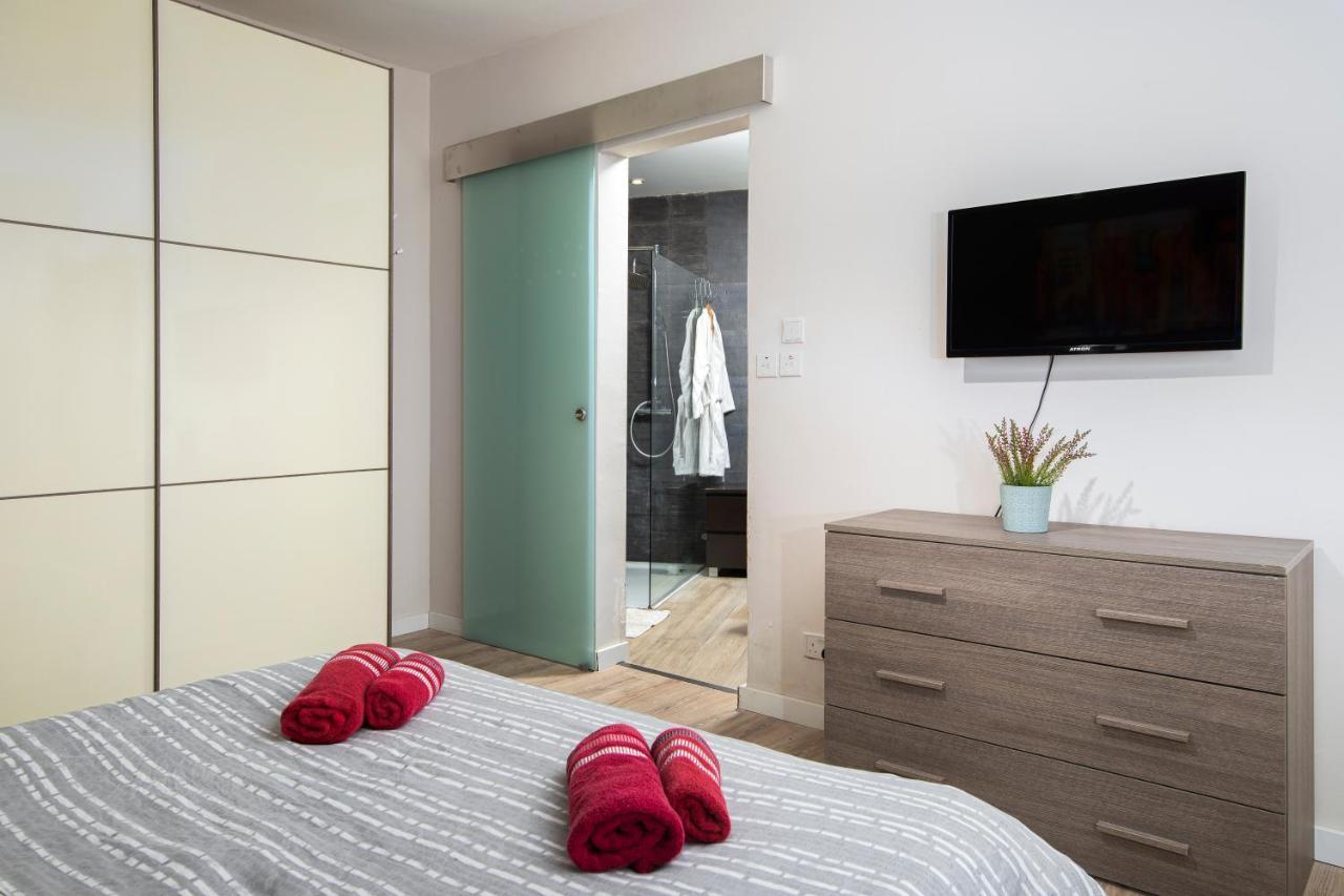 Luxury Msida Circle Suites ภายนอก รูปภาพ