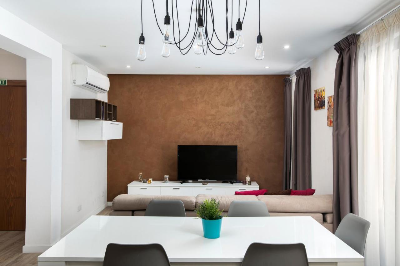Luxury Msida Circle Suites ภายนอก รูปภาพ