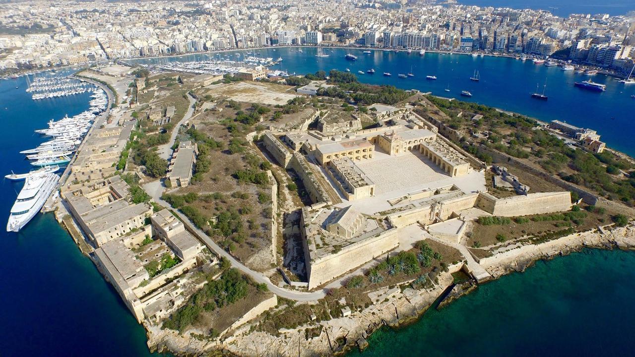 Luxury Msida Circle Suites ภายนอก รูปภาพ